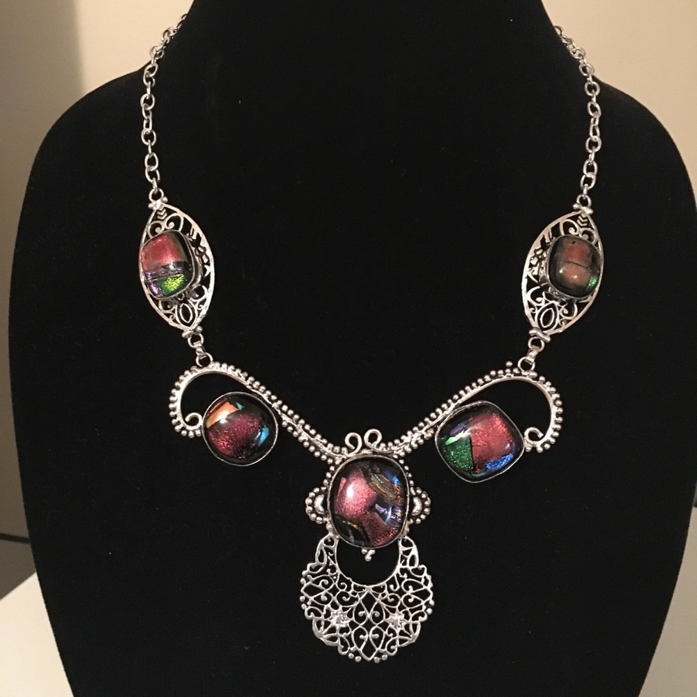 Gorgeous BOHO GYPSY STYLE DIOCHOIC Necklace